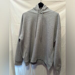 NWOT men’s loose fit hoodie. Size M but can fit a large.